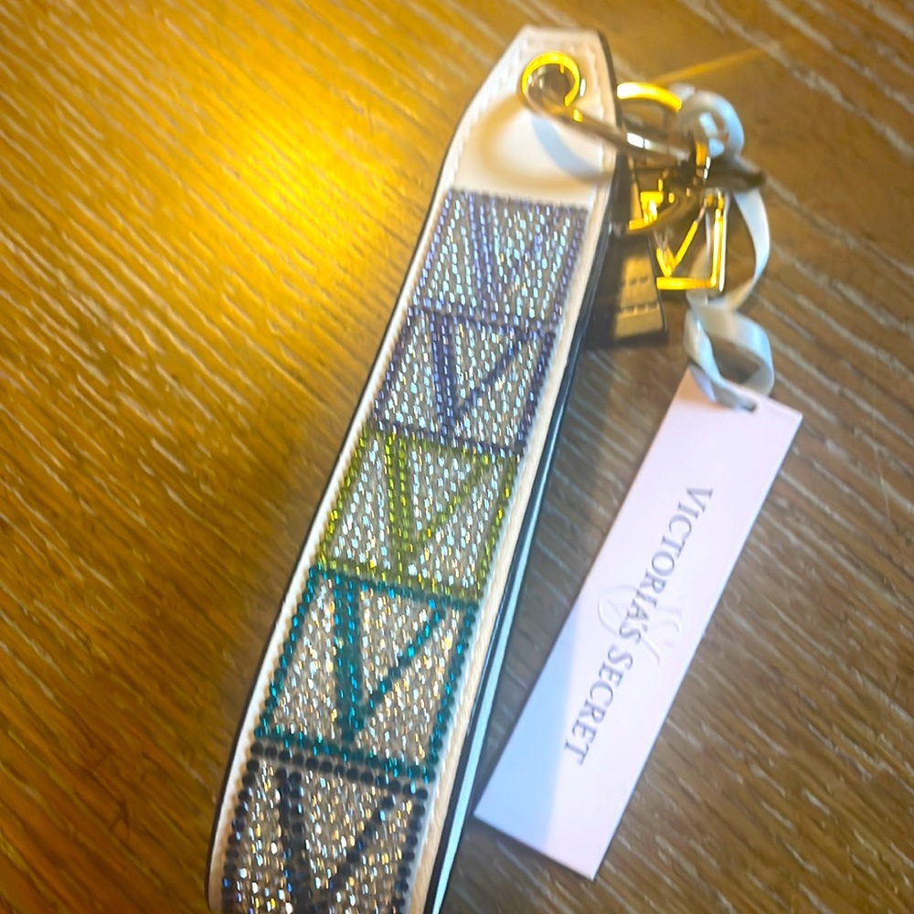 BNWT Victoria’s Secret Keychain